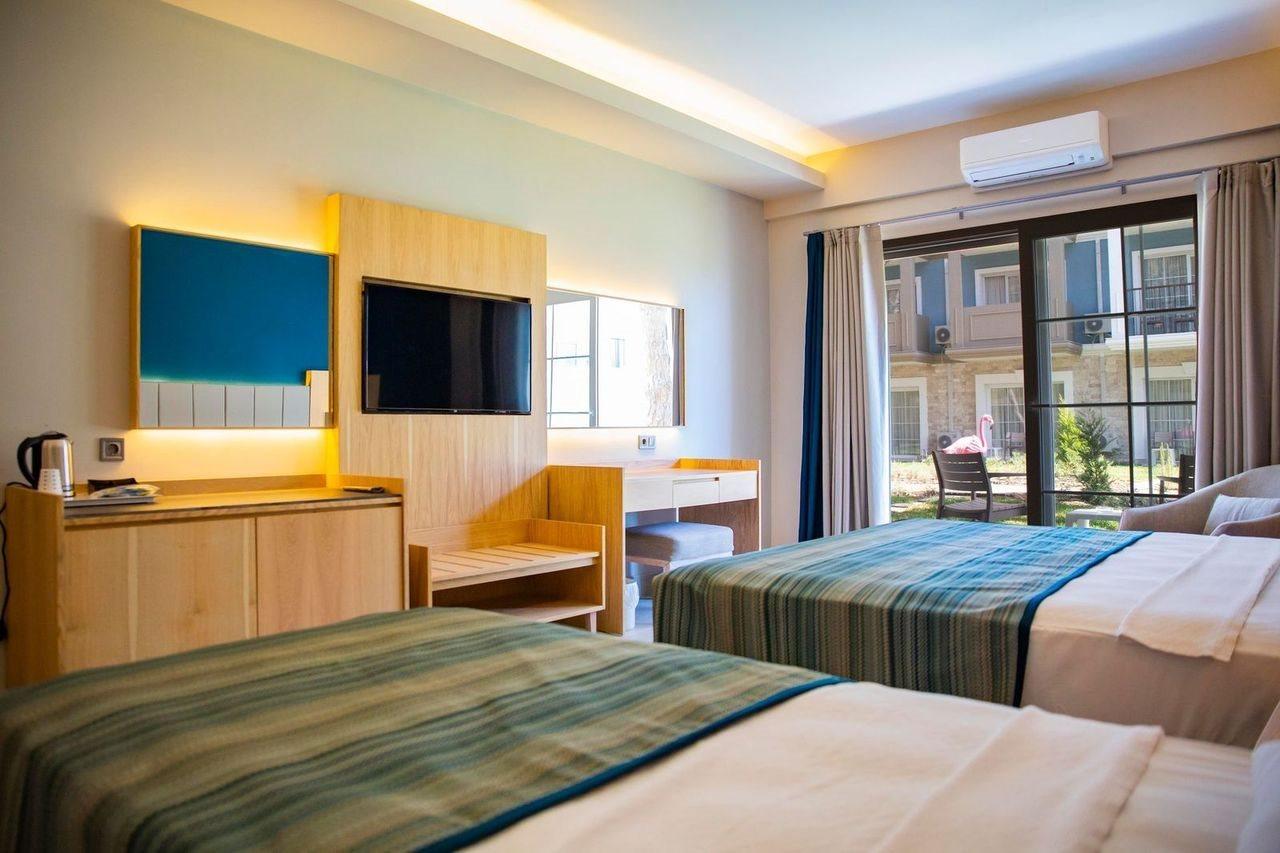 Ephesia Hotel Kuşadası Ngoại thất bức ảnh