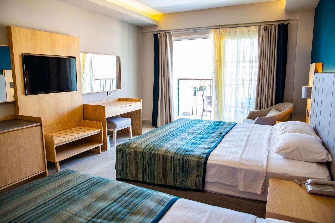 Ephesia Hotel Kuşadası Ngoại thất bức ảnh