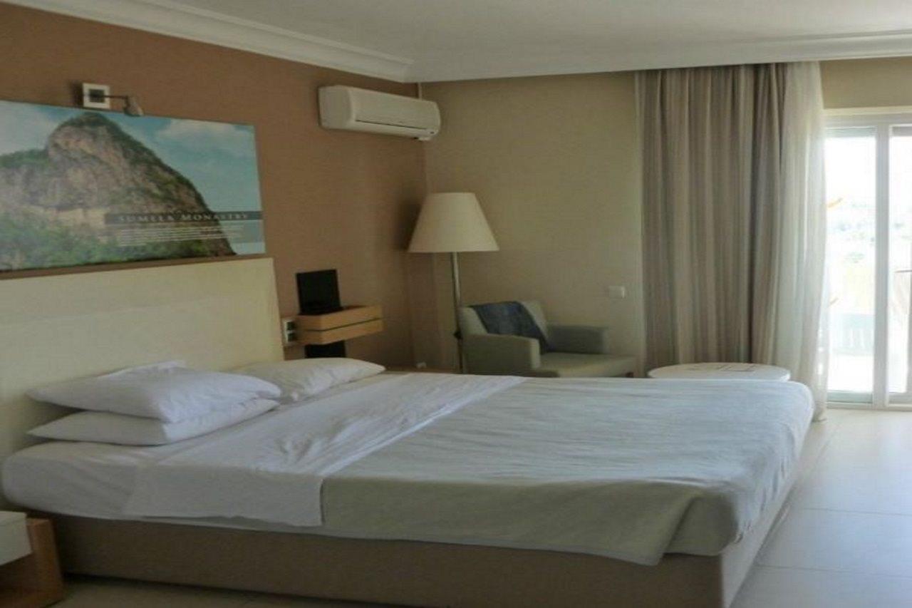 Ephesia Hotel Kuşadası Ngoại thất bức ảnh