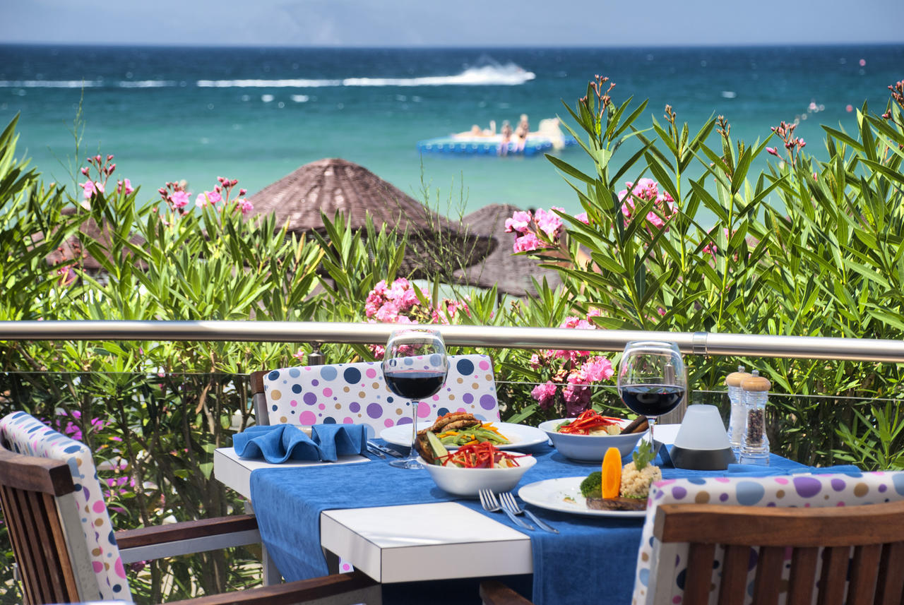 Ephesia Hotel Kuşadası Ngoại thất bức ảnh