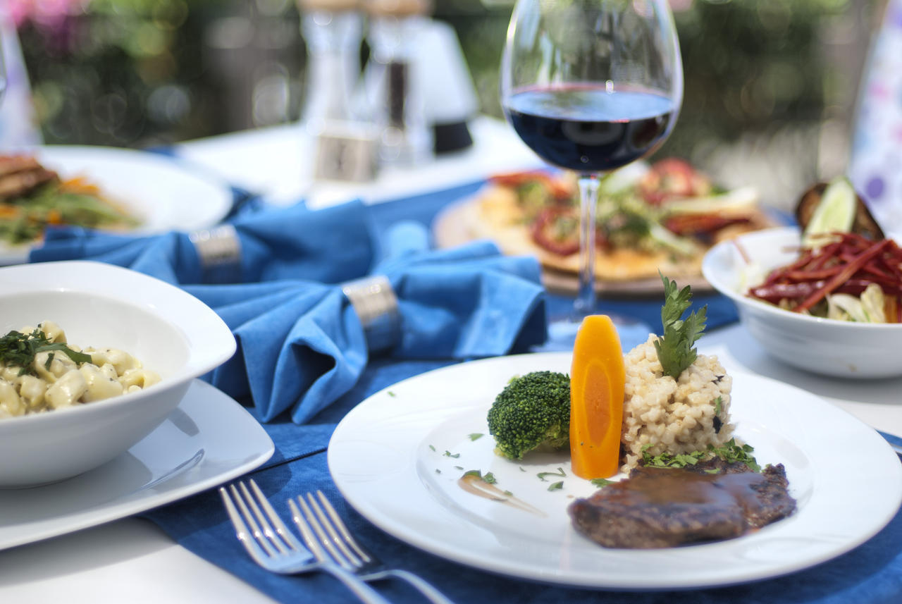 Ephesia Hotel Kuşadası Ngoại thất bức ảnh