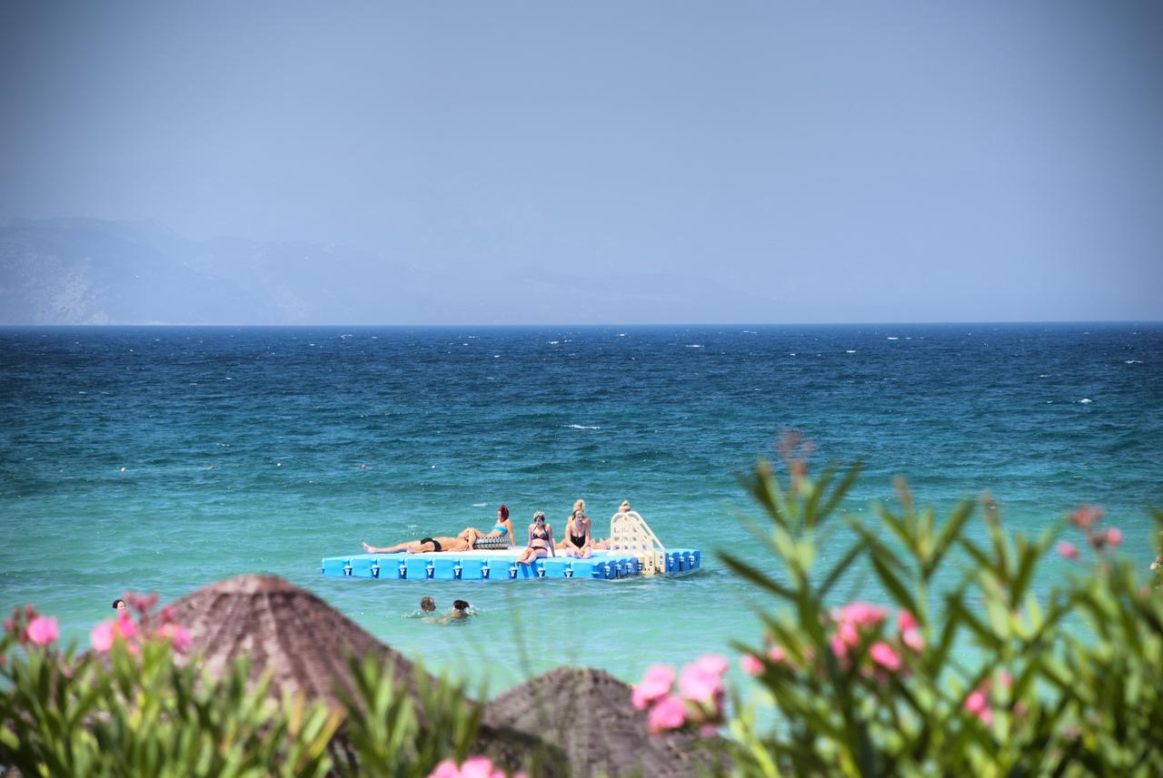 Ephesia Hotel Kuşadası Ngoại thất bức ảnh
