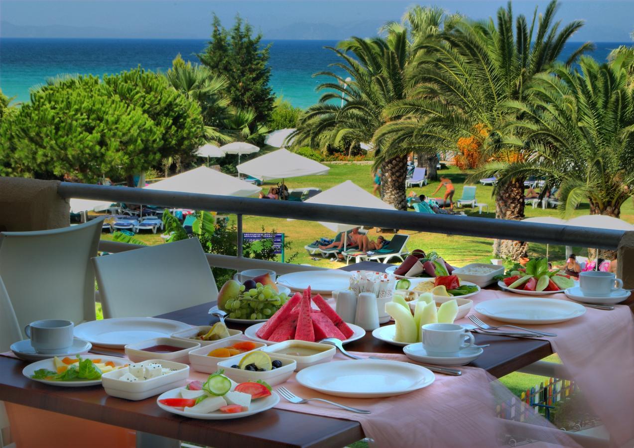 Ephesia Hotel Kuşadası Ngoại thất bức ảnh